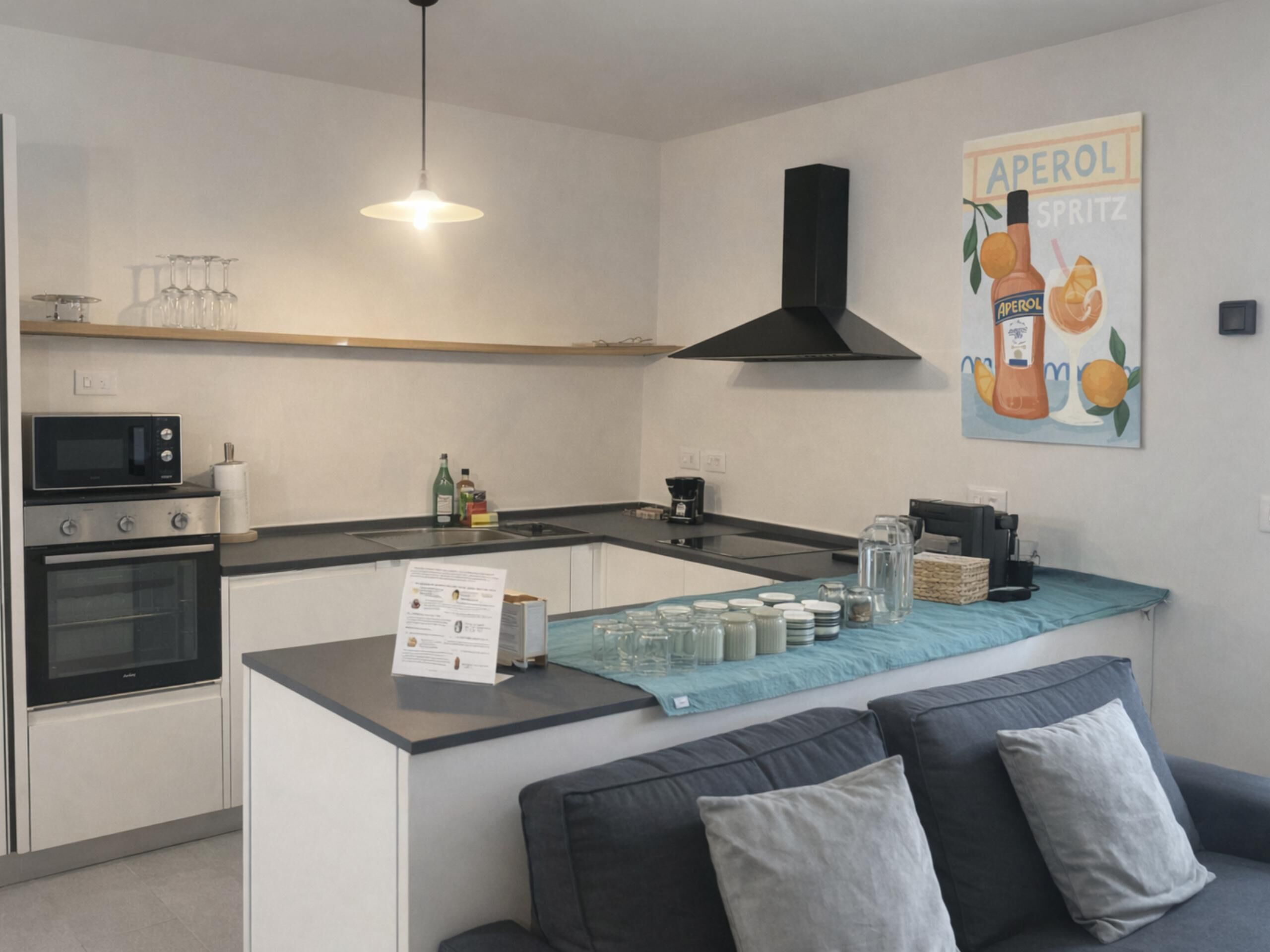 Standard-Doppel- oder -Zweibettzimmer, eigenes Bad, Blick auf den Innenhof | Innenbereich