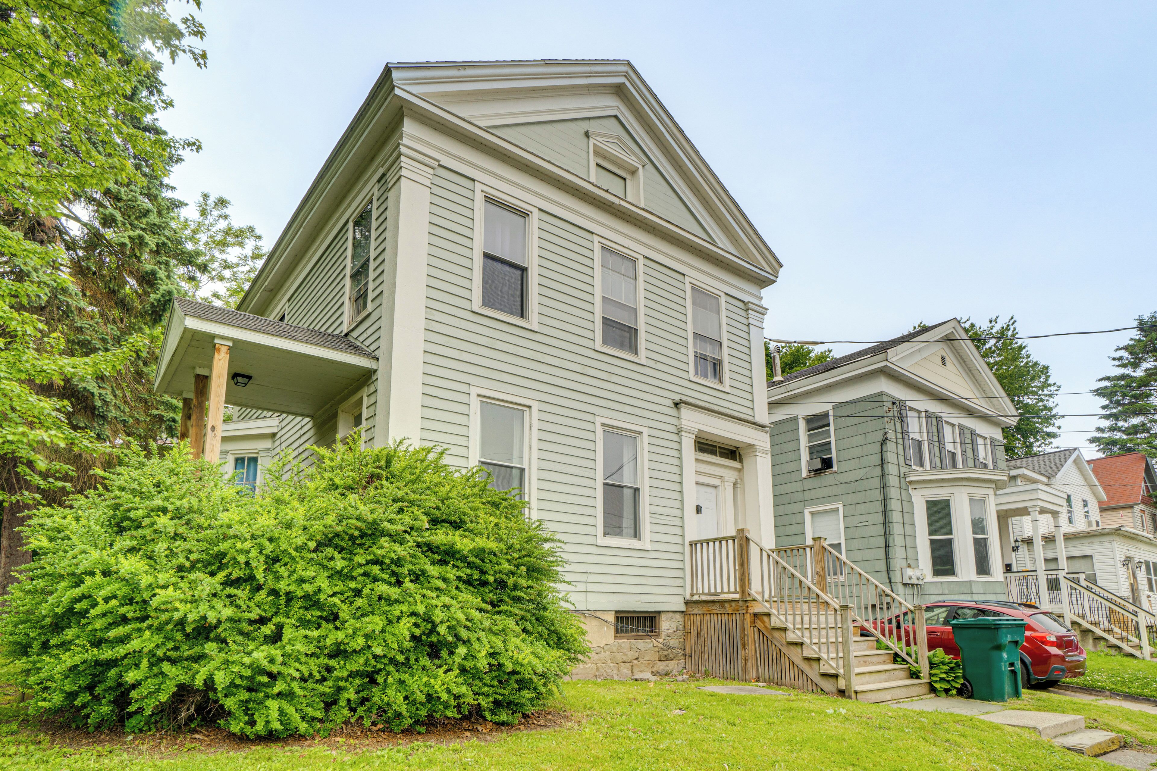 House (3 Bedrooms) | Front of property