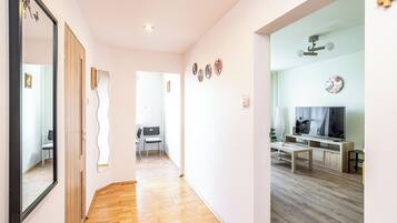 Studio Suite, ban công | Nội thất
