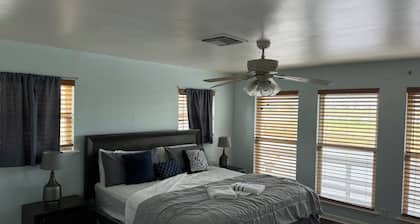 2 or 3 bedroom Boat House with Boat Slips, Open Water Access, Smarboard Sliding
