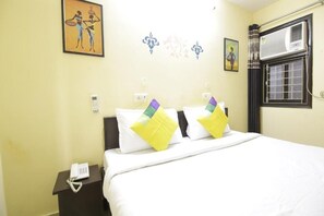 Classic Room | Desk, free WiFi - Hotel satyam swagat (Haridwar)
