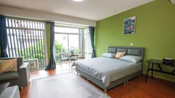 Comfort Studio Suite, Garden View