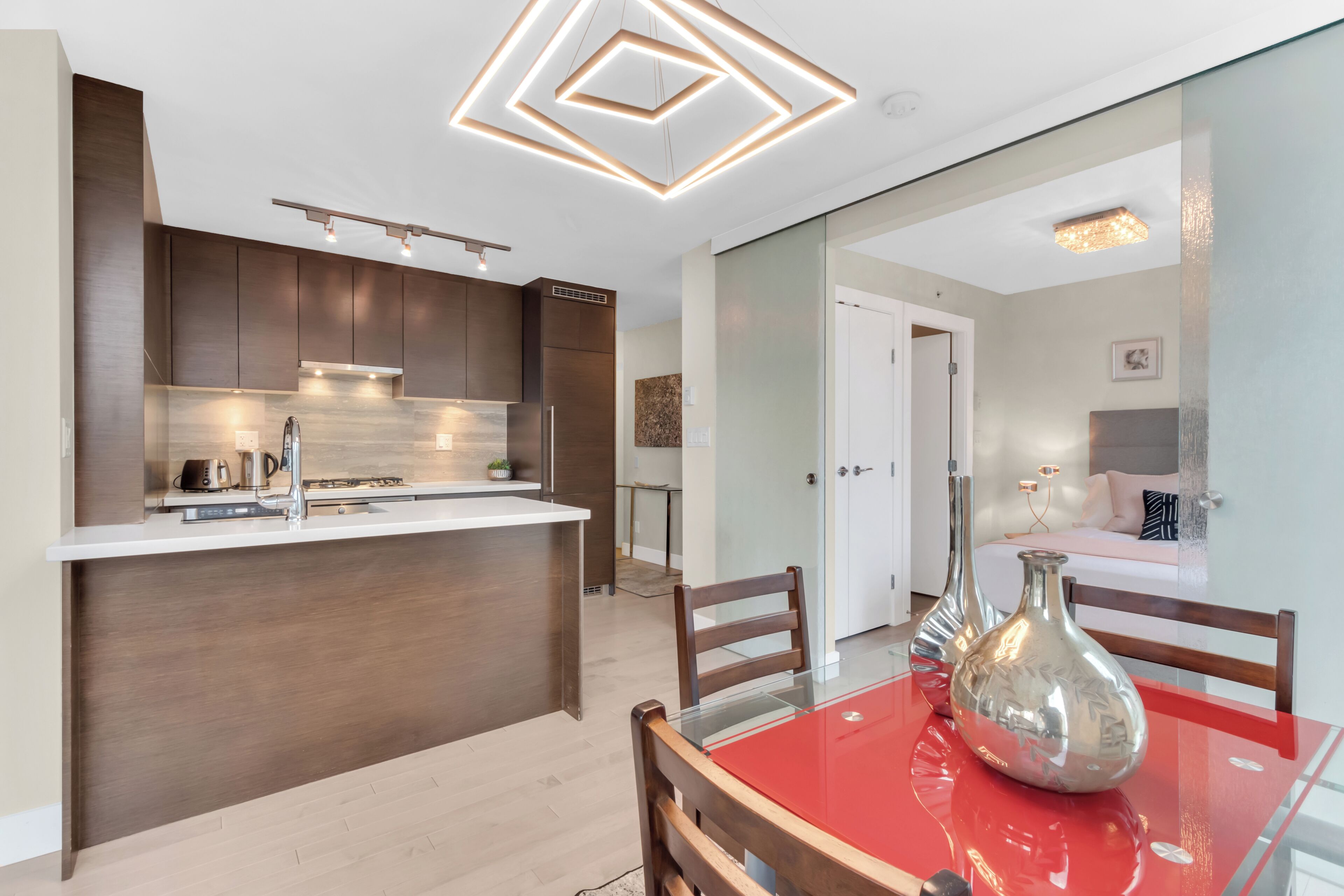 Apartamento luxo, vista para a cidade | Opções para refeição