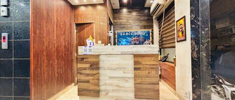 House | Reception