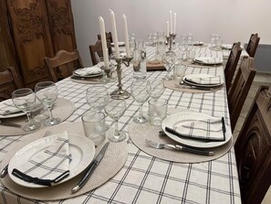 Dining - defaultName (Saint-Rémy-du-Plain)