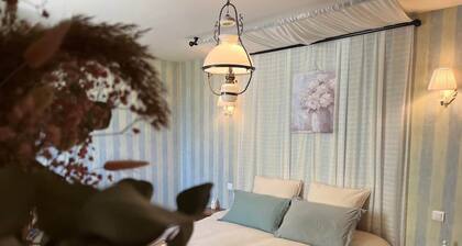 La Maison d’Odette : la chambre Hortensia