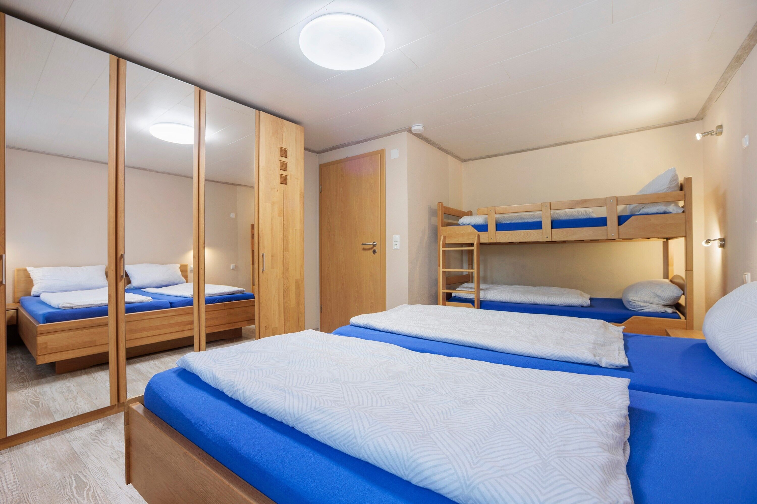 2 chambres, Wi-Fi, literie fournie