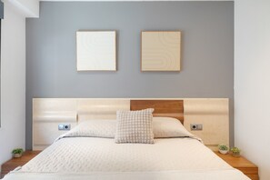 4 bedrooms, WiFi, bed sheets