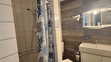 Blackout curtains, iron/ironing board, free WiFi