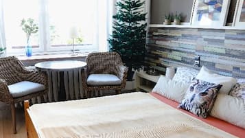 Blackout drapes, iron/ironing board, free WiFi
