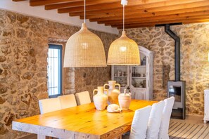 Dining - Finca in front of the sea, Can Cuarassa, Pollensa. (Pollensa)
