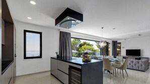 Private kitchen - Villa Basak (Makarska)