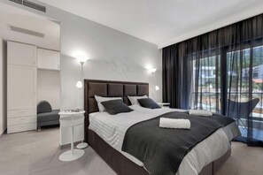 3 bedrooms, iron/ironing board, WiFi, bed sheets - Villa Basak (Makarska)