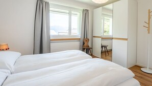 3 室のベッドルーム、旅行用ベビーベッド、WiFi (無料)