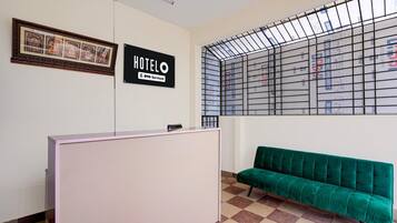 House | Reception