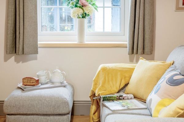 Cottage Sofa