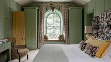 Junior Suite, Garden View | Iron/ironing board, free WiFi