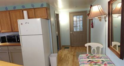 Spacious and Clean Nest 2 Bedroom Apartment
