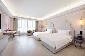 Privilege, Room, 2 Single Beds | Memory-foam beds, minibar, in-room safe, desk - Mercure Urumqi Doowin Wanda Plaza (Ürümqi)