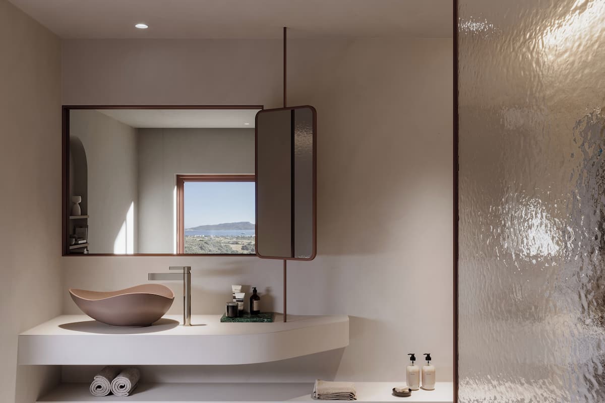Pnoe Sea View Terrace Suite | Soundproofing, free WiFi