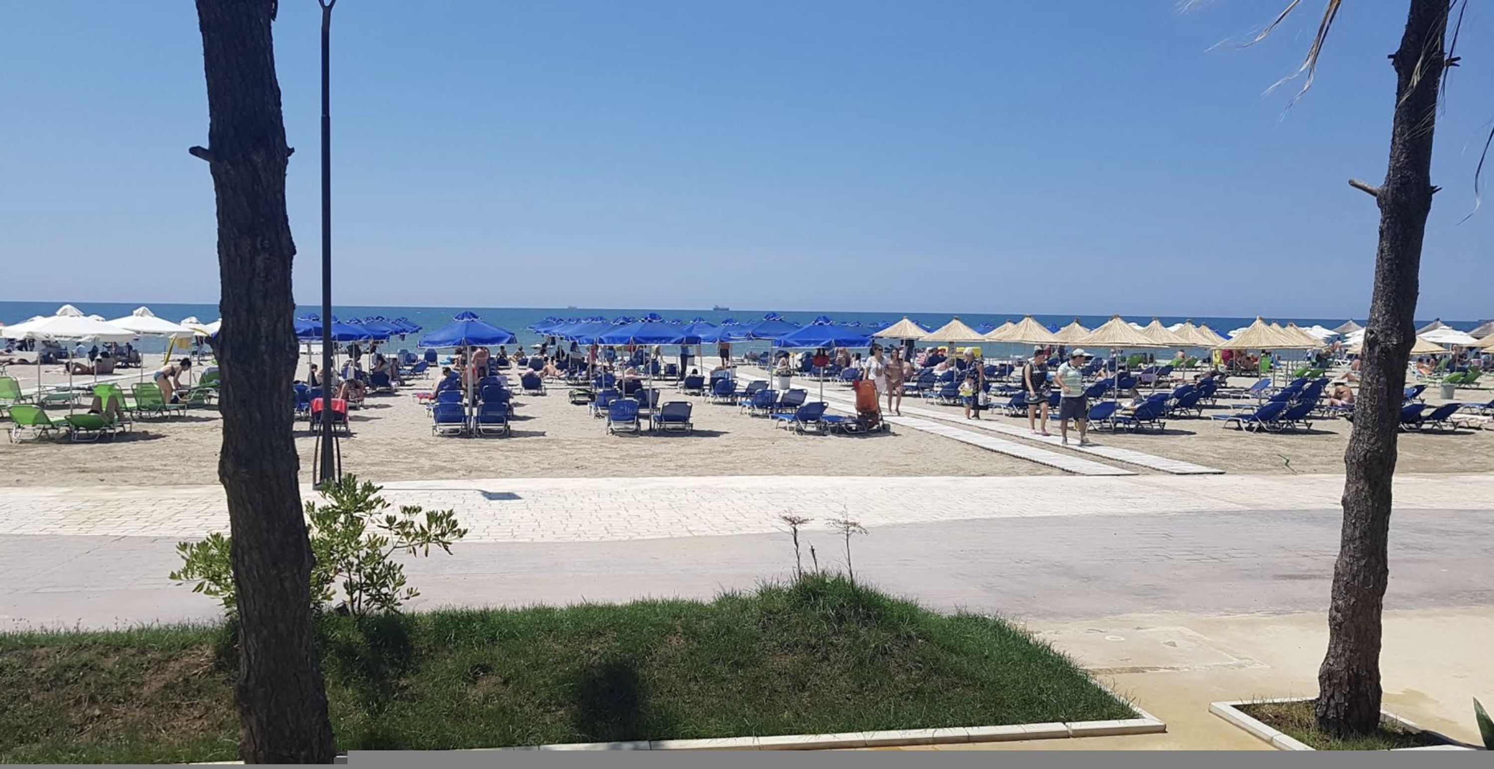 Strand