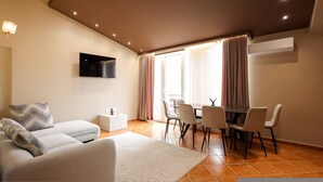Interior - Twin Rooftop Apartments with Balcony & Fafa View (Golem)