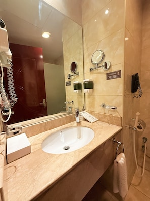 Bathroom - Premium Land 1 (Makkah)