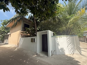 Bahagian luar
