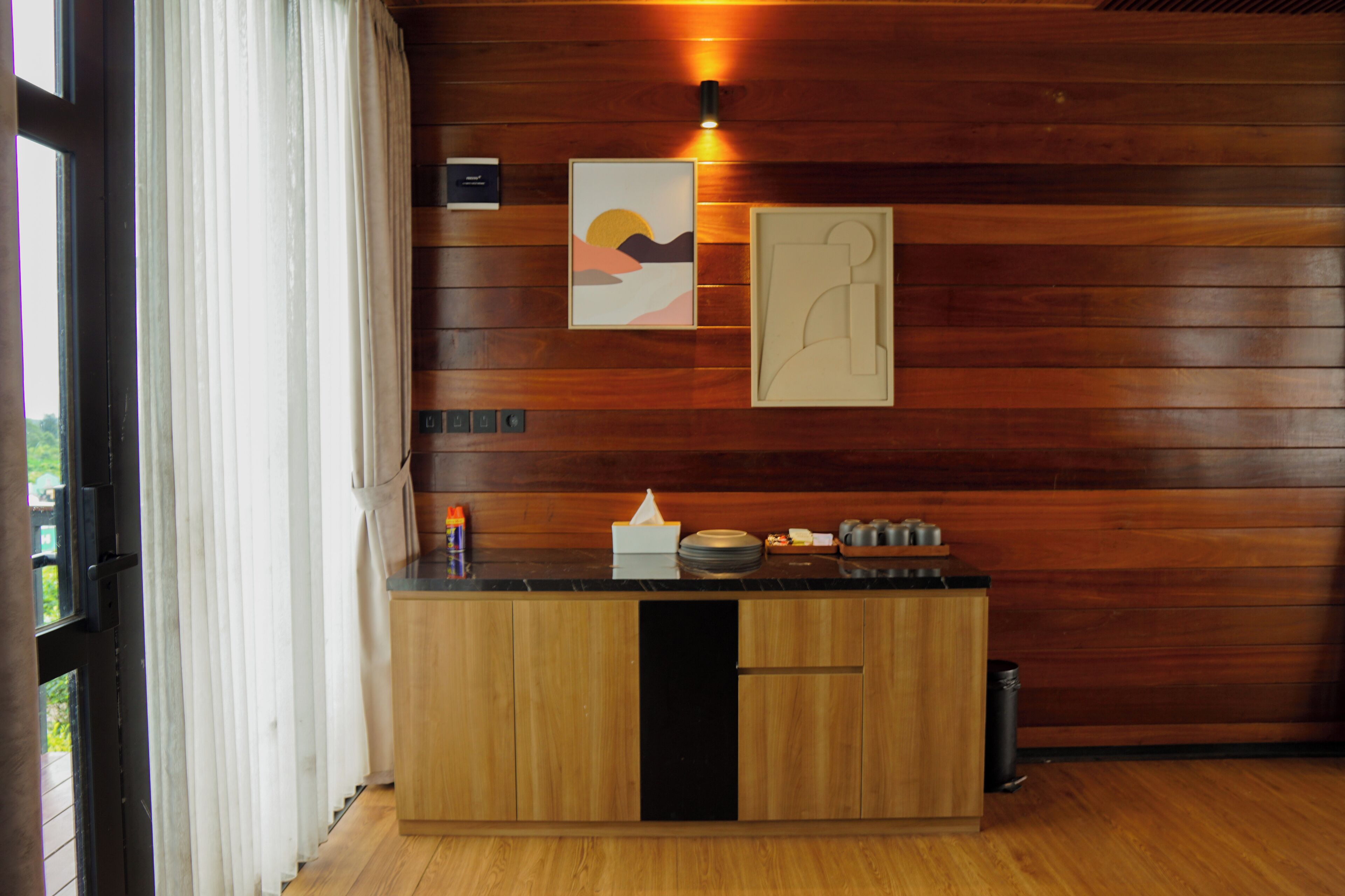 Room amenity