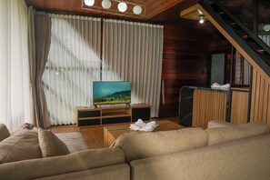 Lavaza | Living area