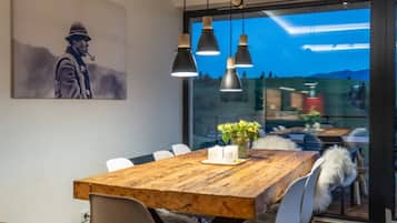 Rumah | Tempat makan