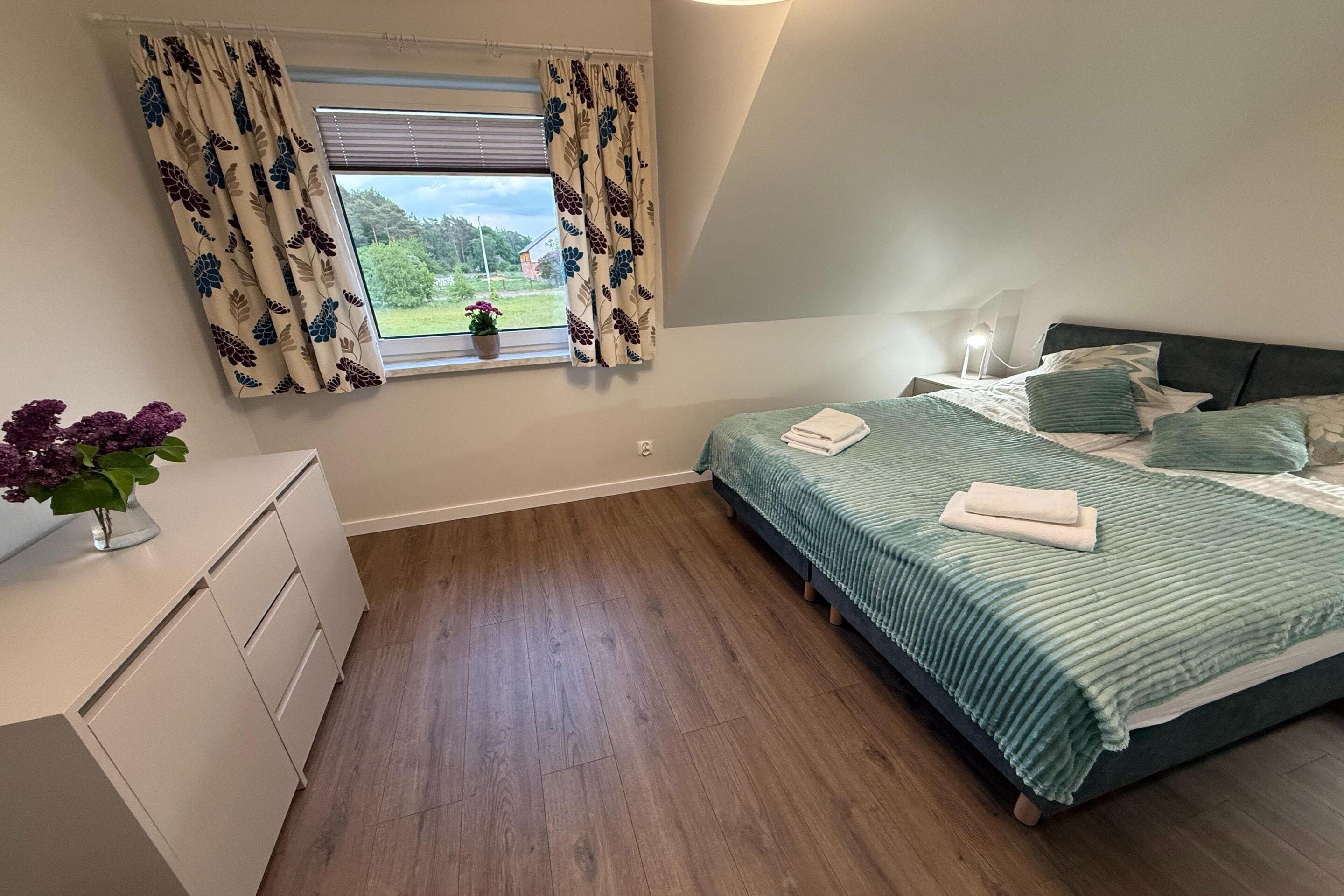 House | 2 bedrooms, individually furnished, bed sheets
