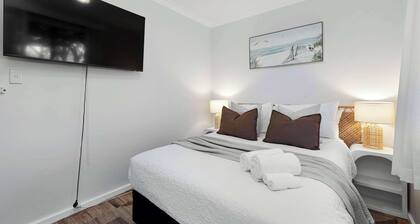 Family Friendly | Big TVs | Beach Nearby | Toys