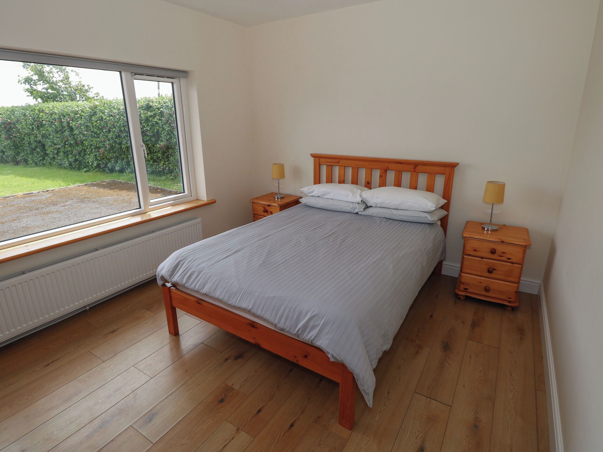 3 bedrooms, individually decorated, individually furnished, free WiFi