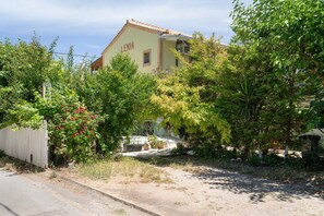 Jardines del alojamiento