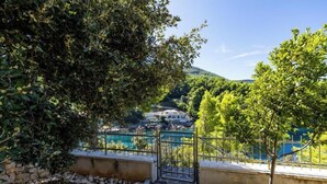 Property grounds - Villa Anastasia (Čara, Babina, Korčula,)