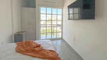 Apartamento Confort | Espacio para trabajar con un portátil y wifi gratis