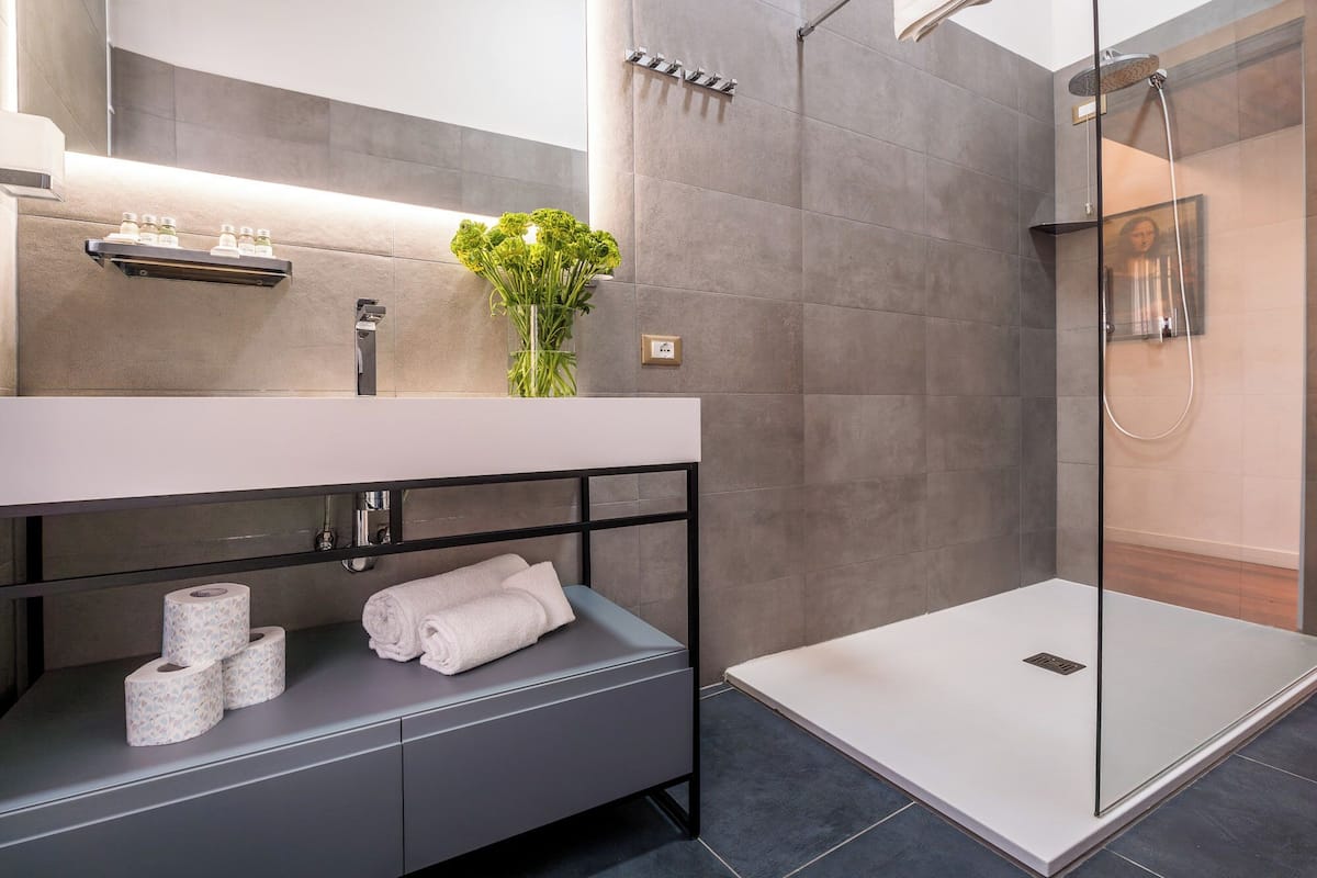 Apartment, 3 Bedrooms, Balcony, Courtyard View