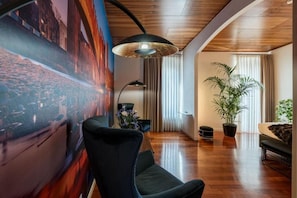 Apartment, 3 Bedrooms, Balcony, Courtyard View | Interior - Palazzo Ristori (Verona)