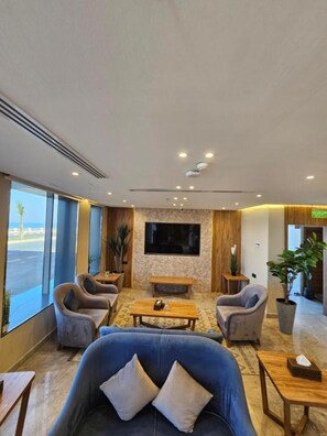 Living area - Sea Gull Hotel (Dhahran)