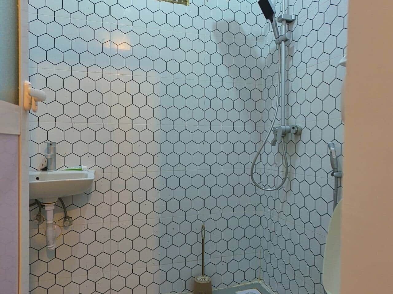 Toallas, jabón, papel higiénico