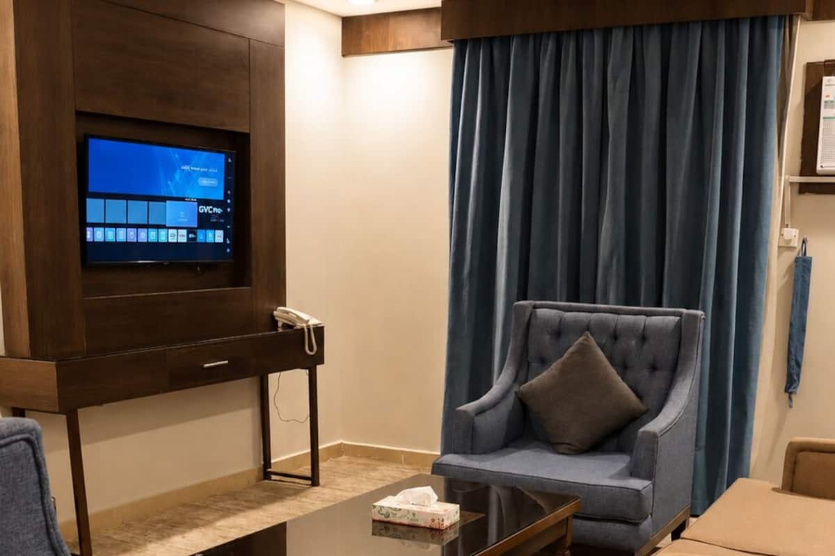 Suite | Living area