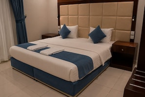 Basic Double Room | Free WiFi - Atlal Obhur Serviced Apartment (Jeddah)