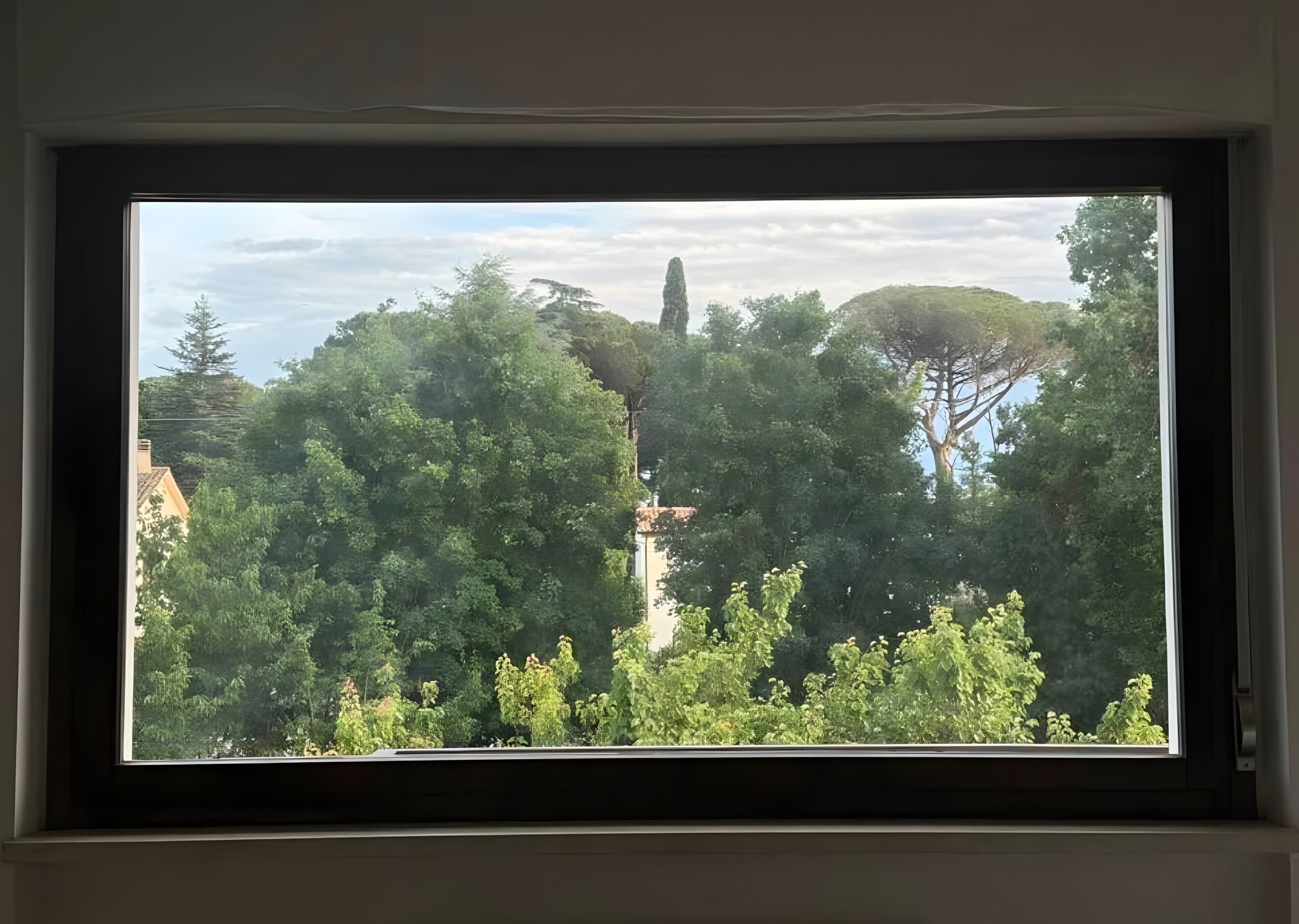 Interni