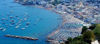 casa giusto ischia