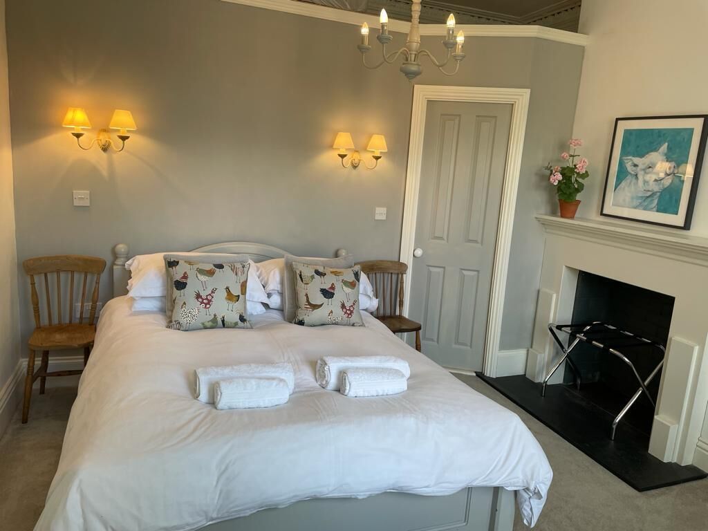 Comfort Double Room | Iron/ironing board, free WiFi