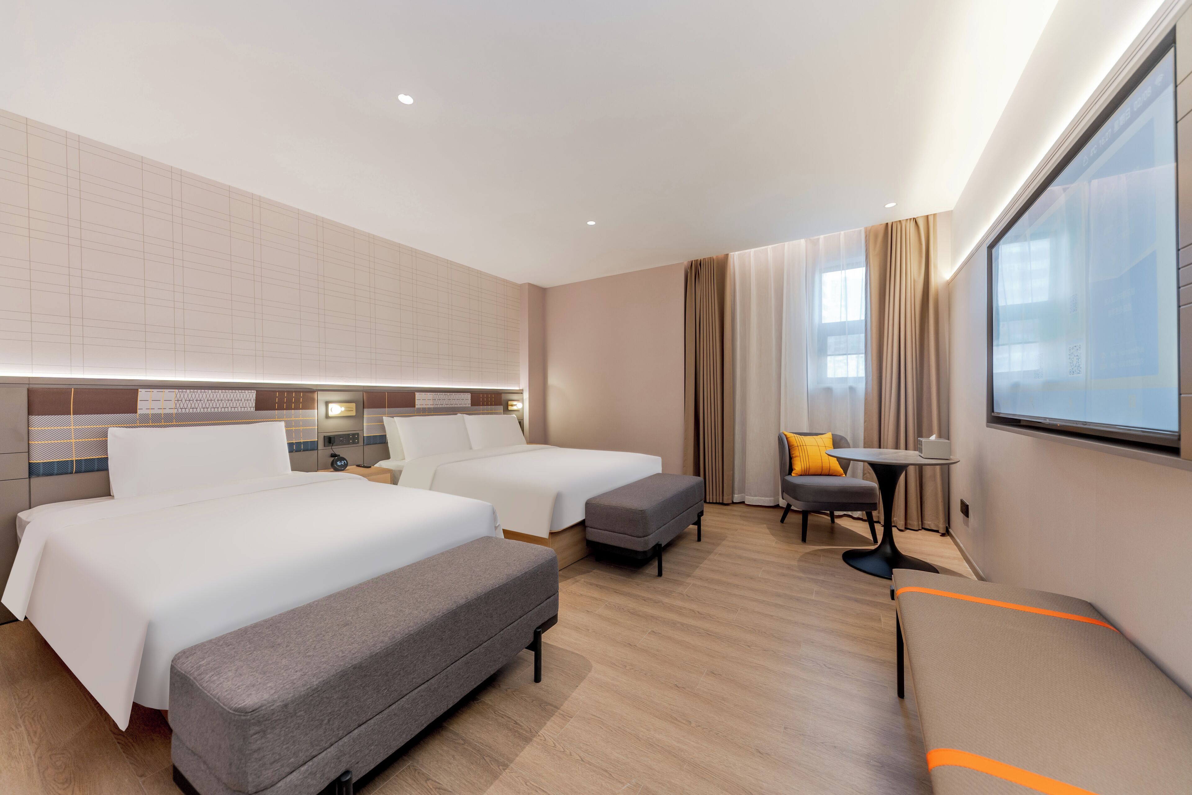 Family Triple Room | Free WiFi, bed sheets