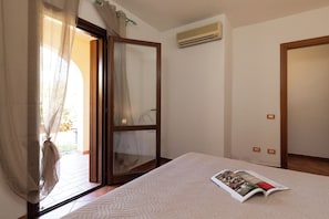 Apartament Comfort, 1 dormitori, pati | Roba de llit 