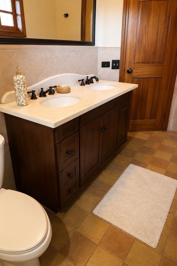 Bathroom - Private Villa in a Tropical Beachfront Paradise (Playa Langosta)