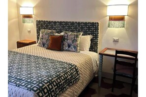 Room - Vrbo Property (Roma)